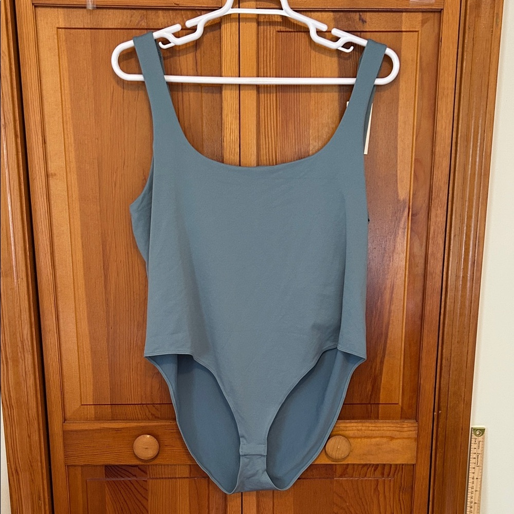 A New Day Light Blue Scoop Neck Bodysuit Plus 4X NWT Soft Stretch Top